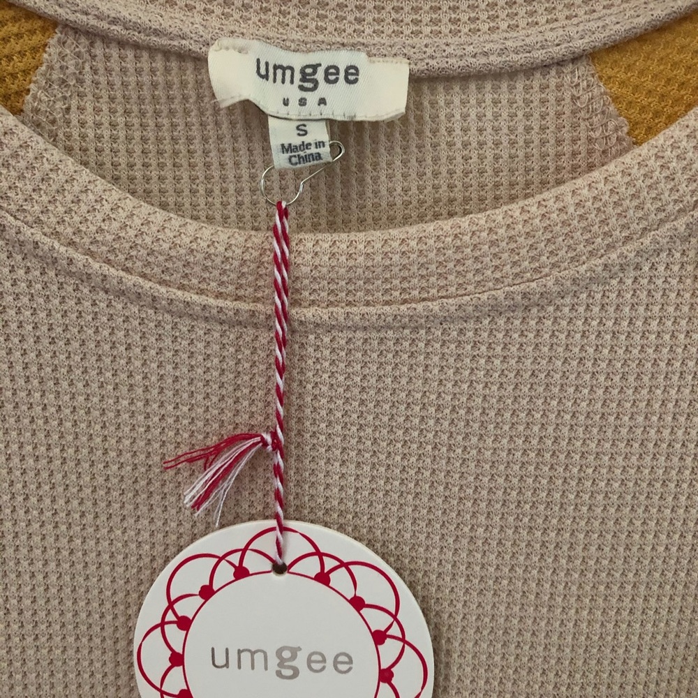Umgee Top - Picture 3 of 3